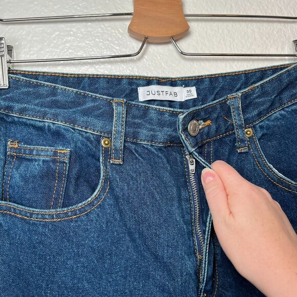 JustFab Women's Denim Wide-Leg Dark Wash Blue  Jeans Size 30 Regular - Picture 4 of 11